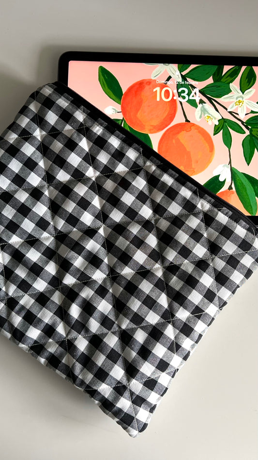 Funda iPad - Vichy black